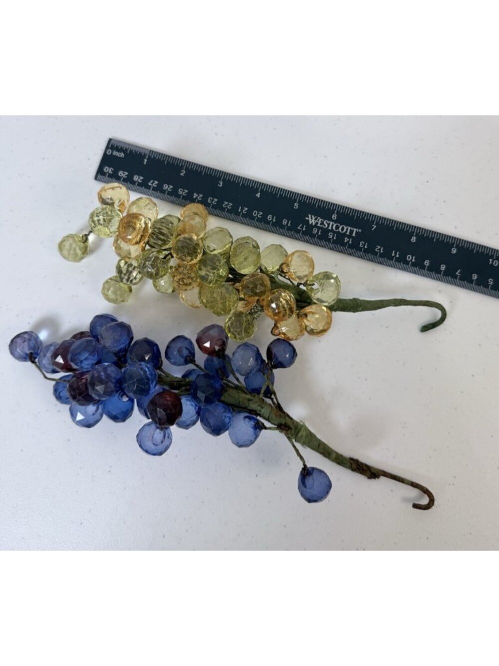 2 Vintage Lucite Acrylic Faceted Grape Clusters 9" Blue Purple Green Gold MCM - Picture 2 of 3